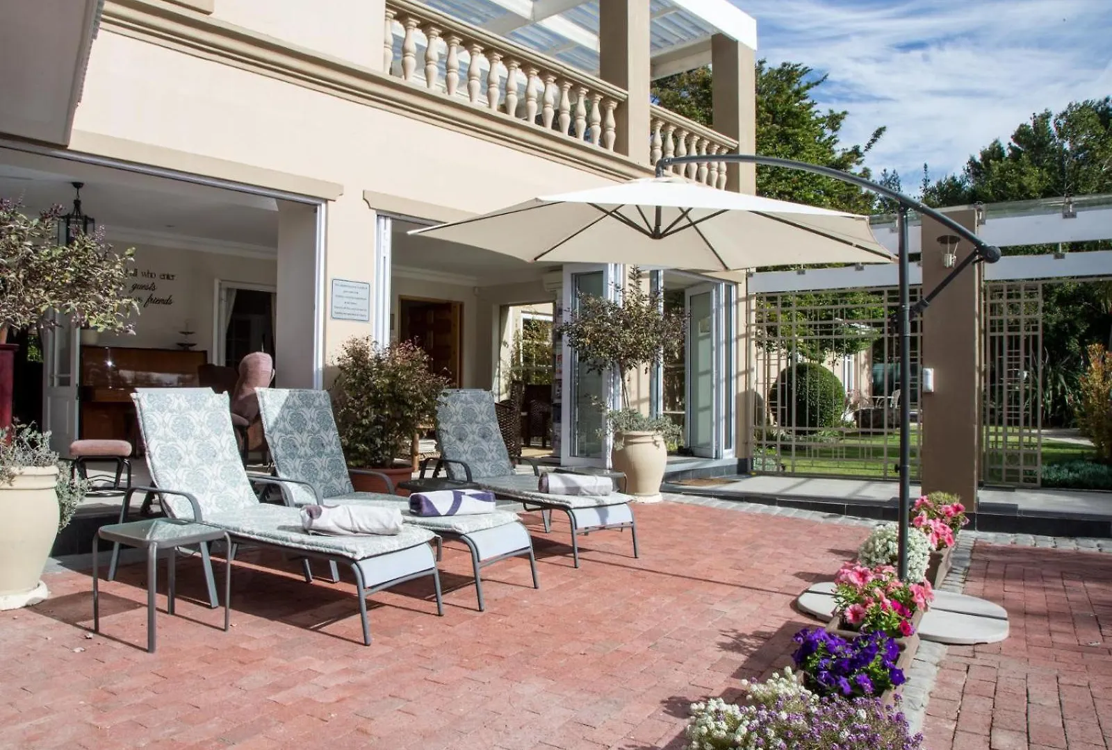 Tokai Forest Guest House